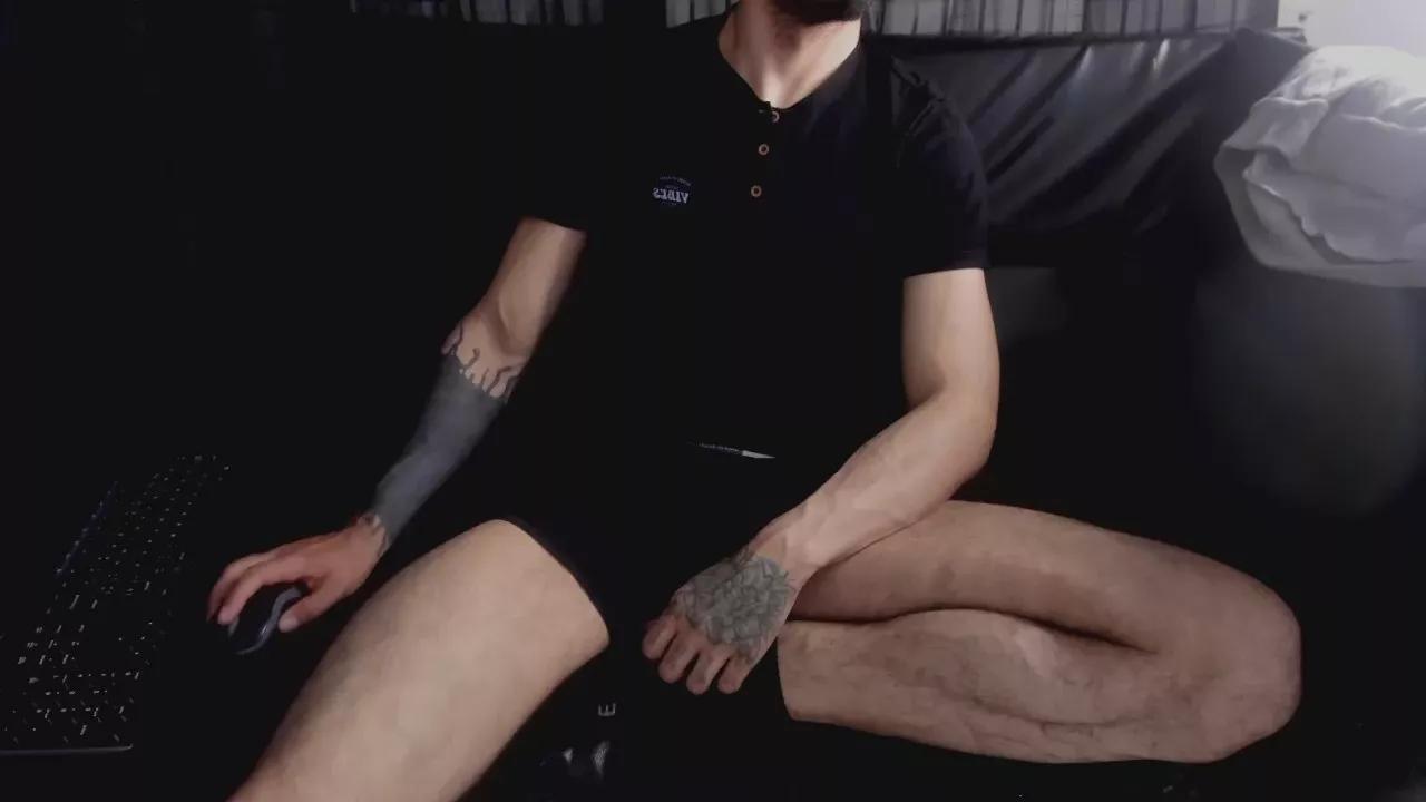 Mrklein__69 on Cam4 