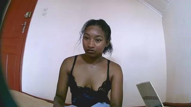 Natty_nomeny on Cam4 