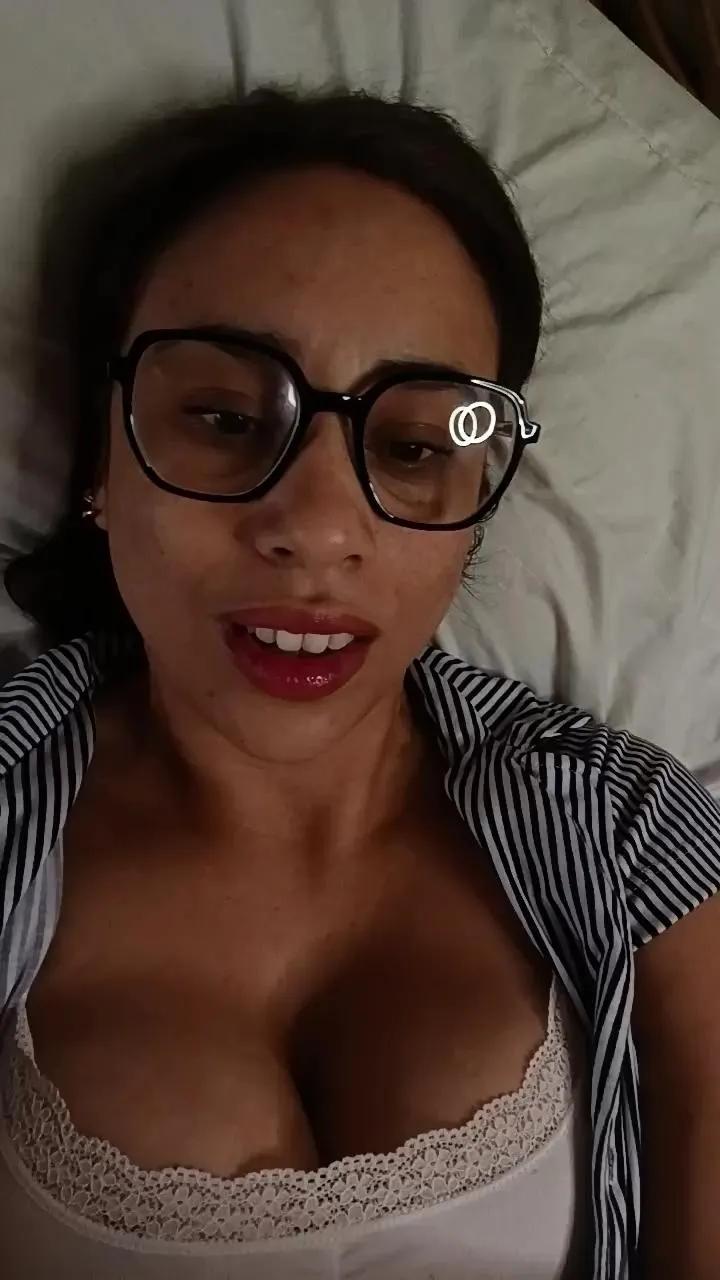 Negritatraviesa on Cam4