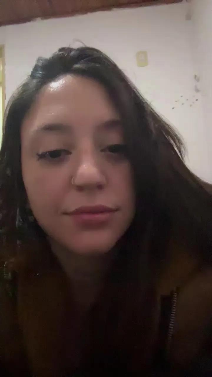 NellaHott