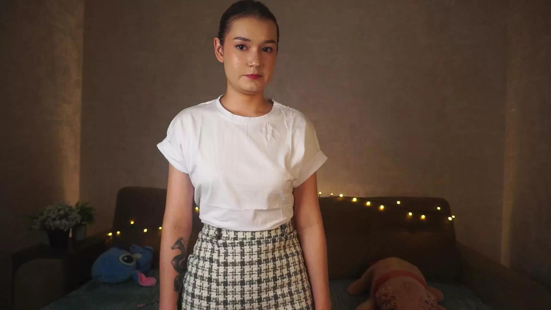NenaSpacagna on Cam4 