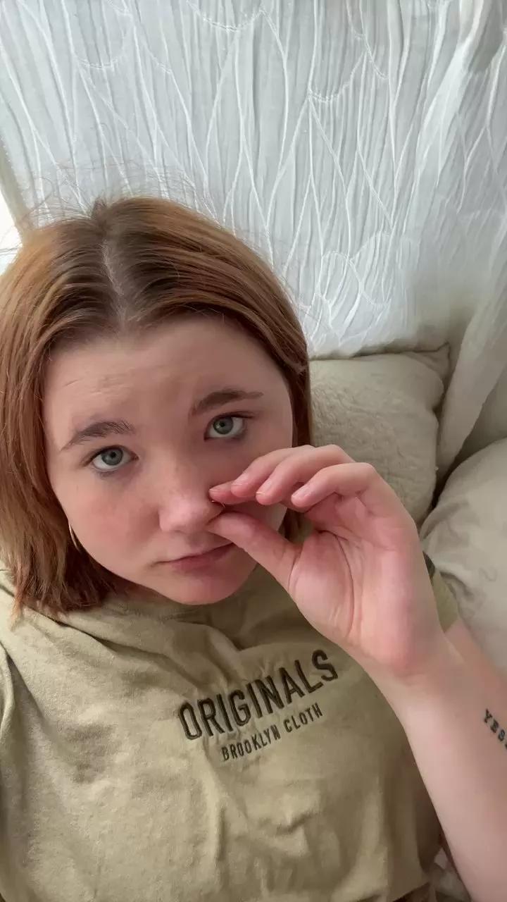 Nevaa on Cam4 