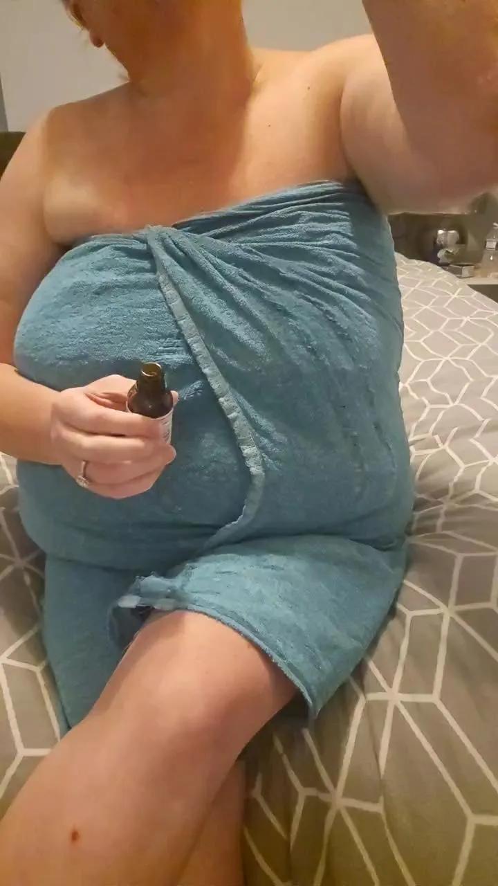 NicCurvyXO on Cam4 