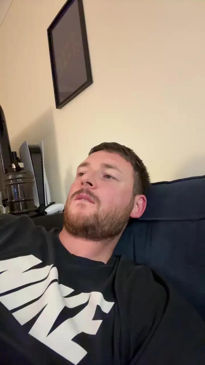 Nicehardon3 on Cam4