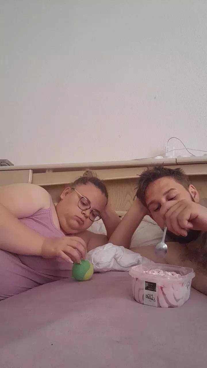 NIKIJOANA on Cam4 
