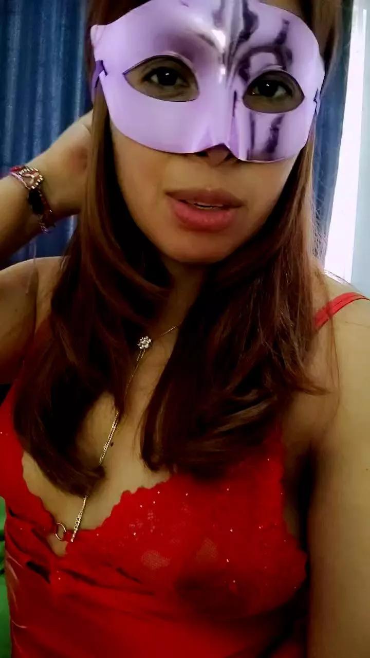 nina95_sexy on Cam4 