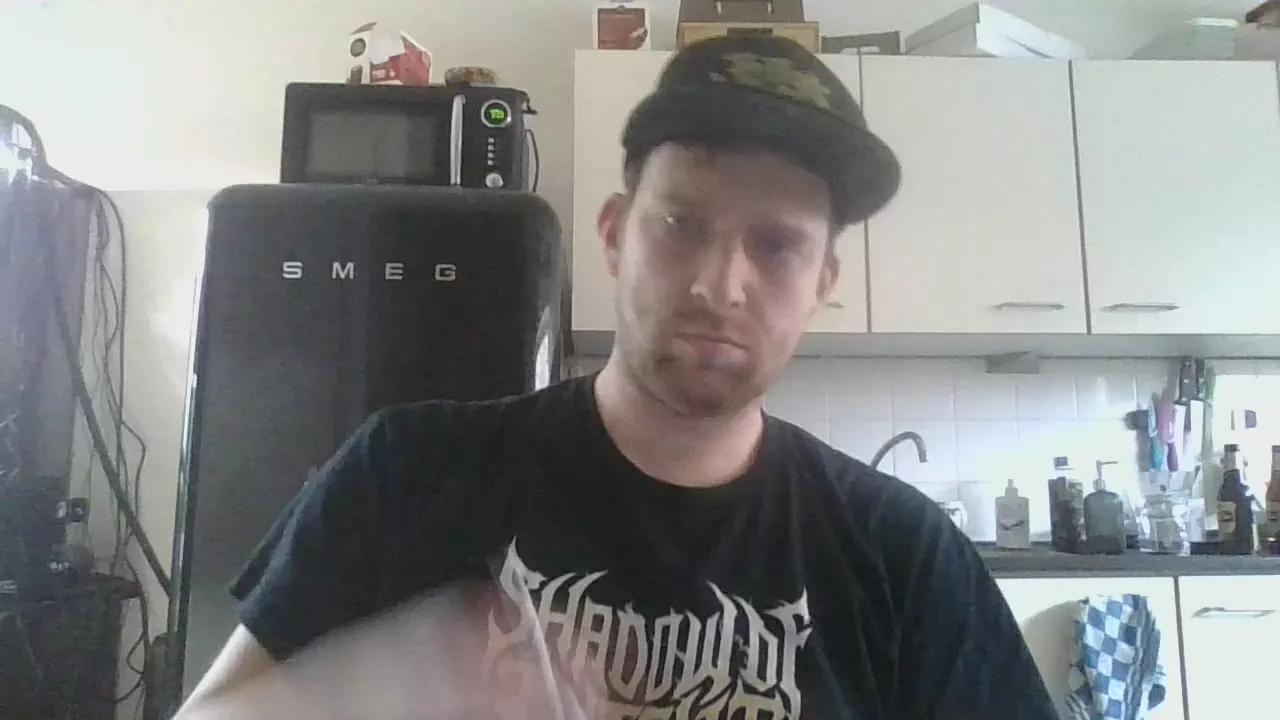noobage on Cam4 