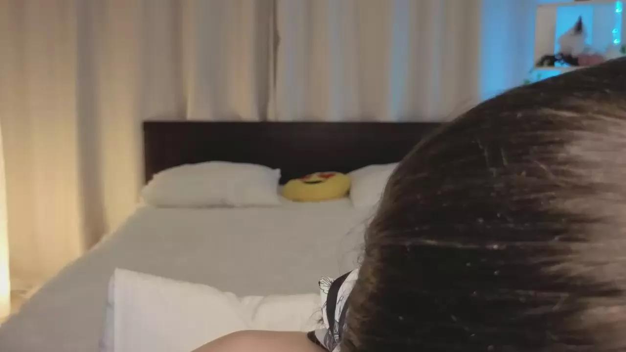 NoreenChing on Cam4 