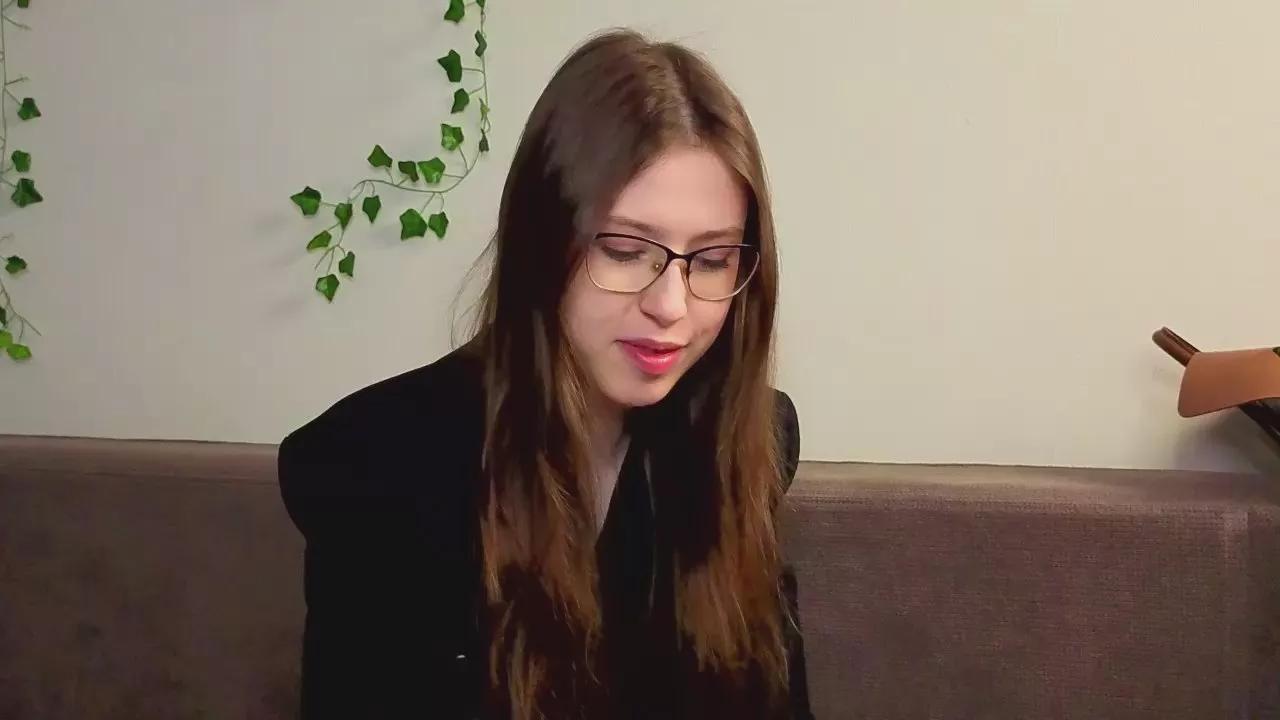 OdelynaHallman on Cam4 