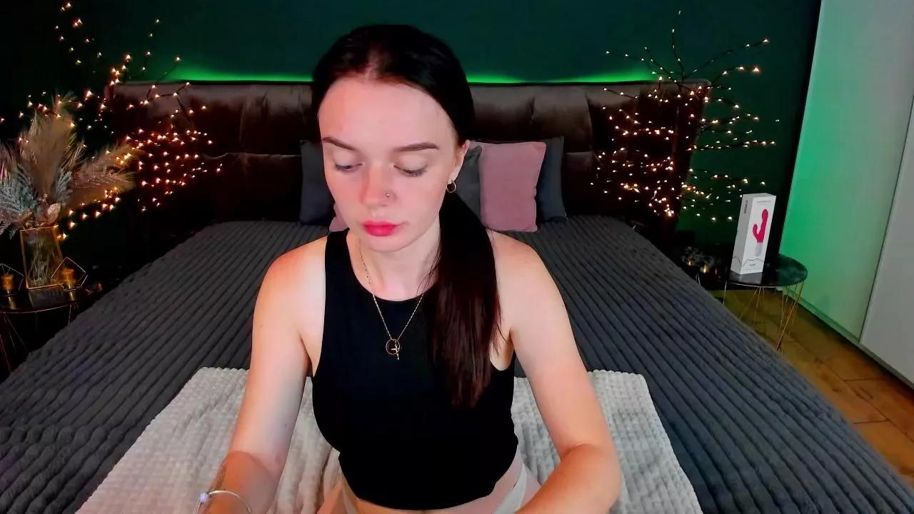 Olivia__Li on Cam4 