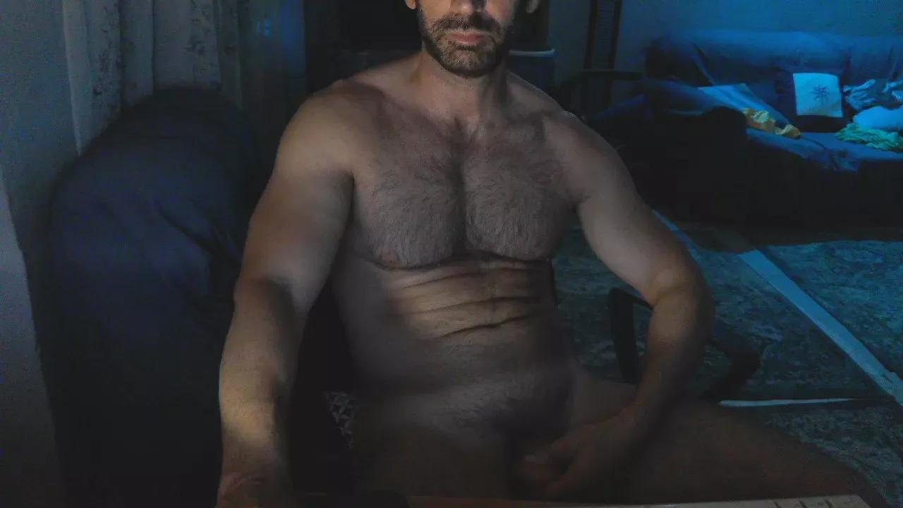 Olmo_hot on Cam4 