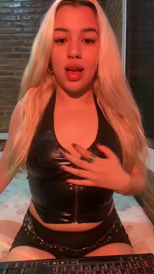 Onlytiffany on Cam4