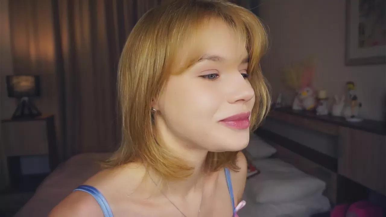 OronaNengl on Cam4 