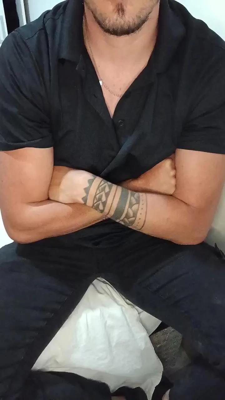 osvaldo34xxx on Cam4