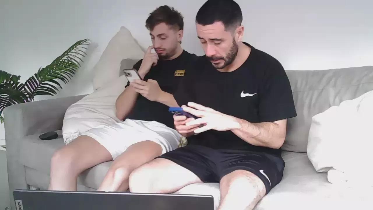 p_arg1986 on Cam4 