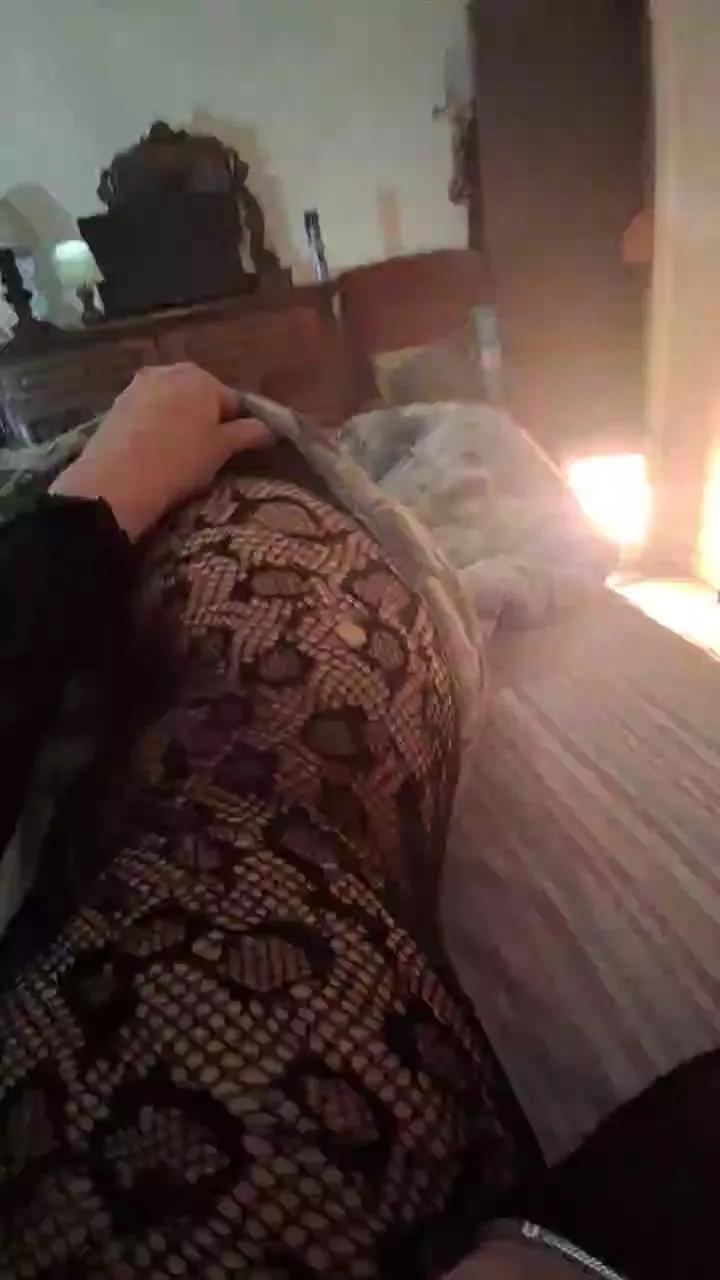 Pappone691 on Cam4 