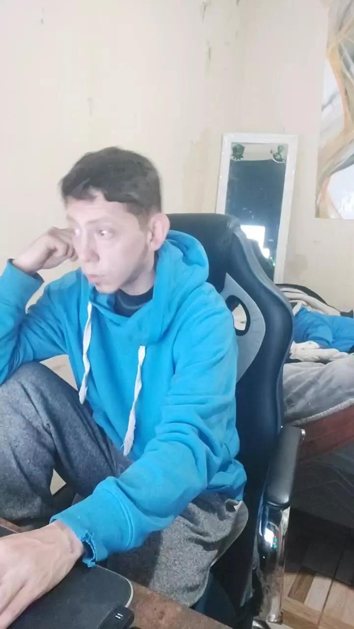 peque_n20 on Cam4 