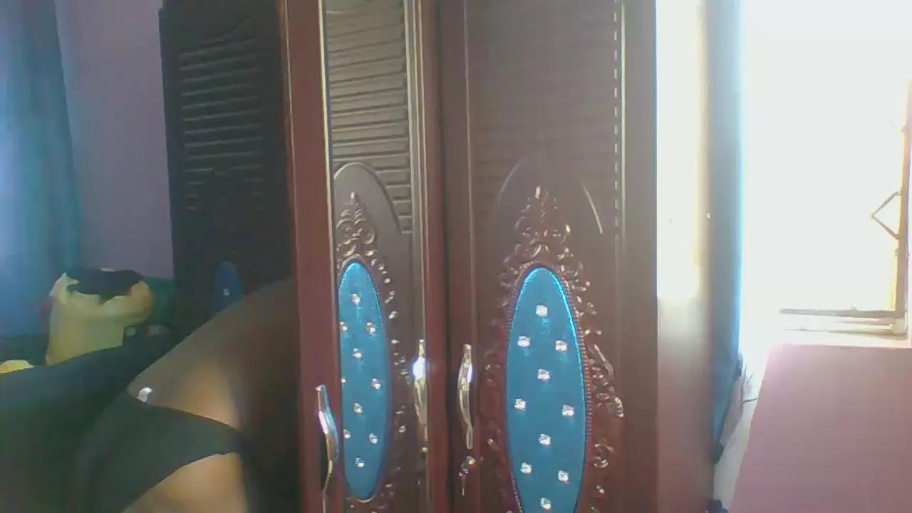 Poppy_5 on Cam4 