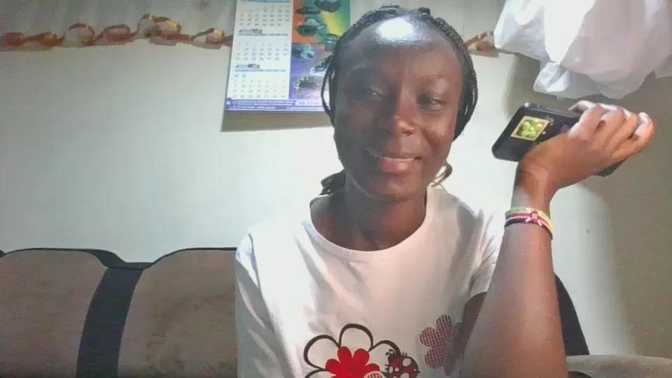 Offline Preciousfay on Cam4