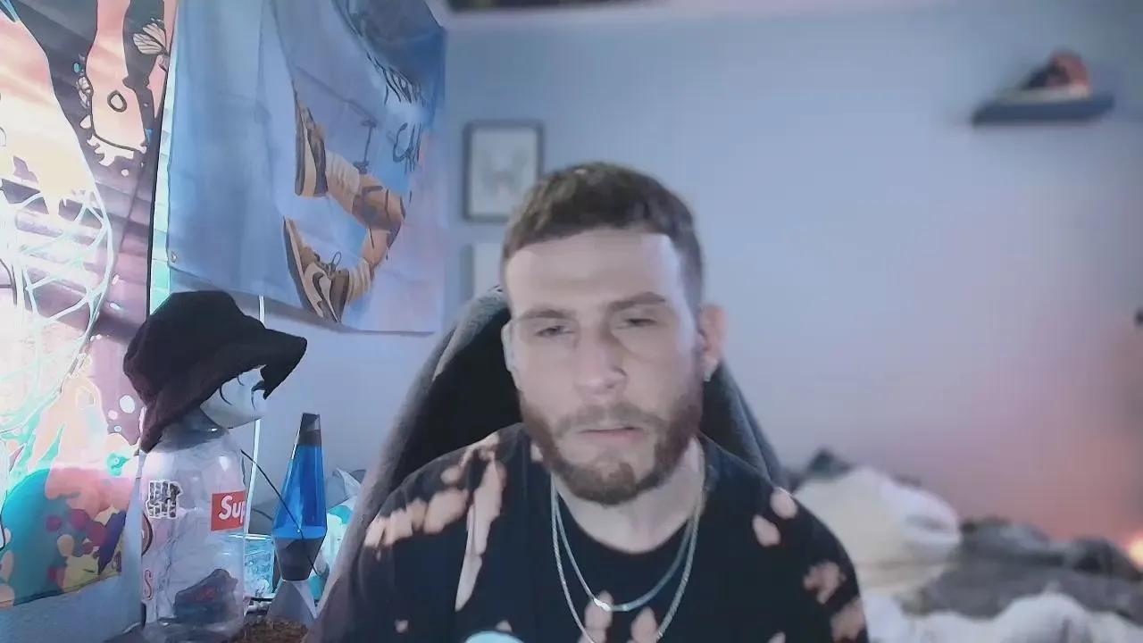 Offline reallygoated95 on Cam4