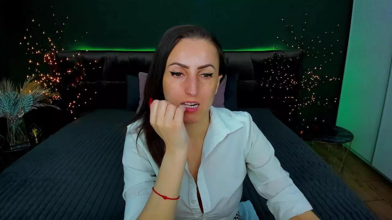 Rebeca_Diamond on Cam4 