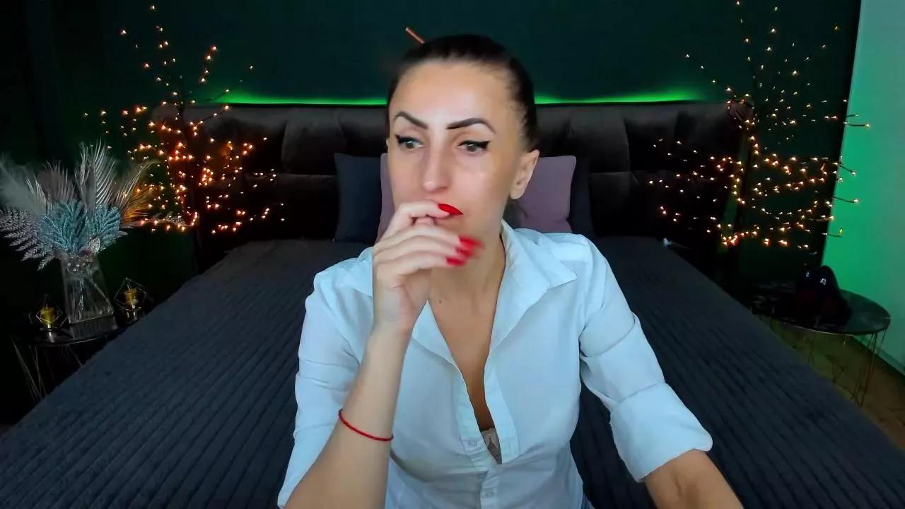 Rebeca_Diamond on Cam4 