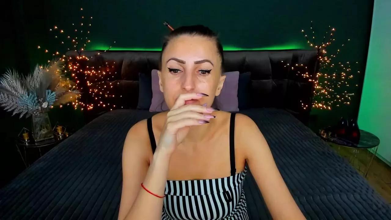 Rebeca_Diamond on Cam4 