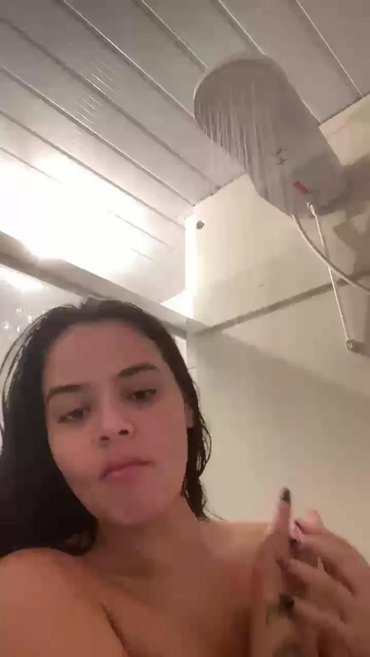 Rebeccaa99 on Cam4 