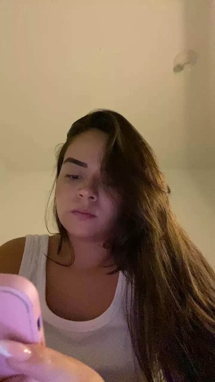 Rebeccaa99 on Cam4 