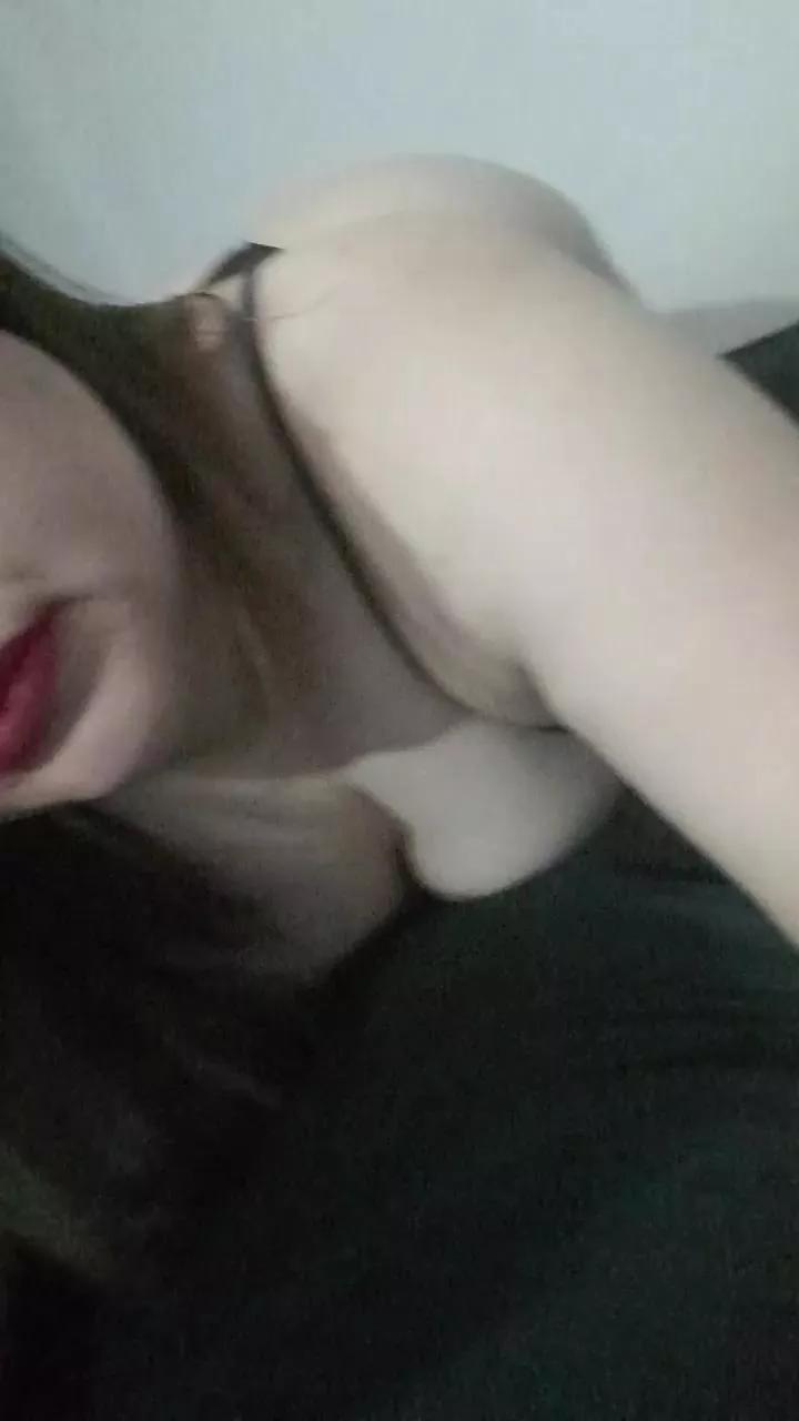 Rooslm on Cam4 