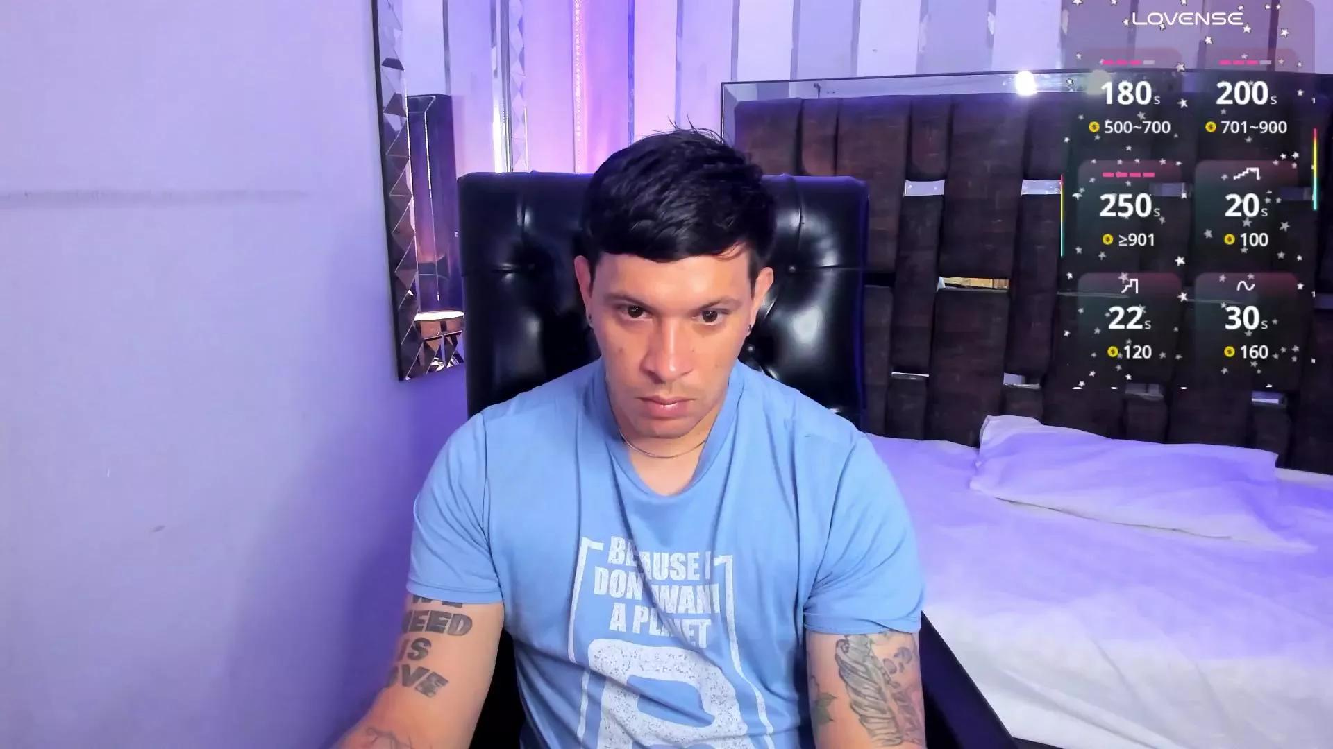 Ryden_ on Cam4 