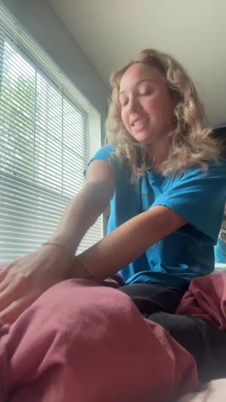 sallymustang22 on Cam4 