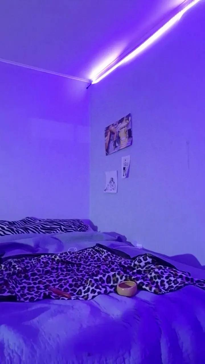 Offline Sayurixxxx on Cam4