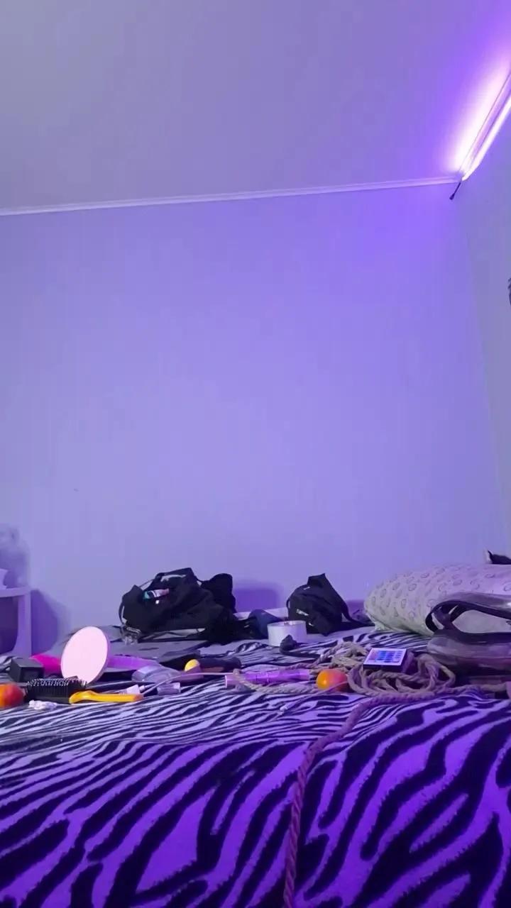 Offline Sayurixxxx on Cam4