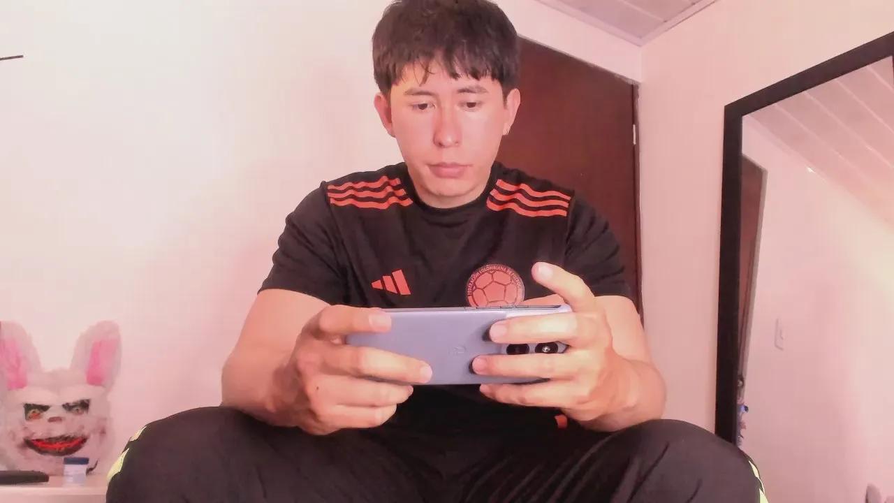 setsetu on Cam4 