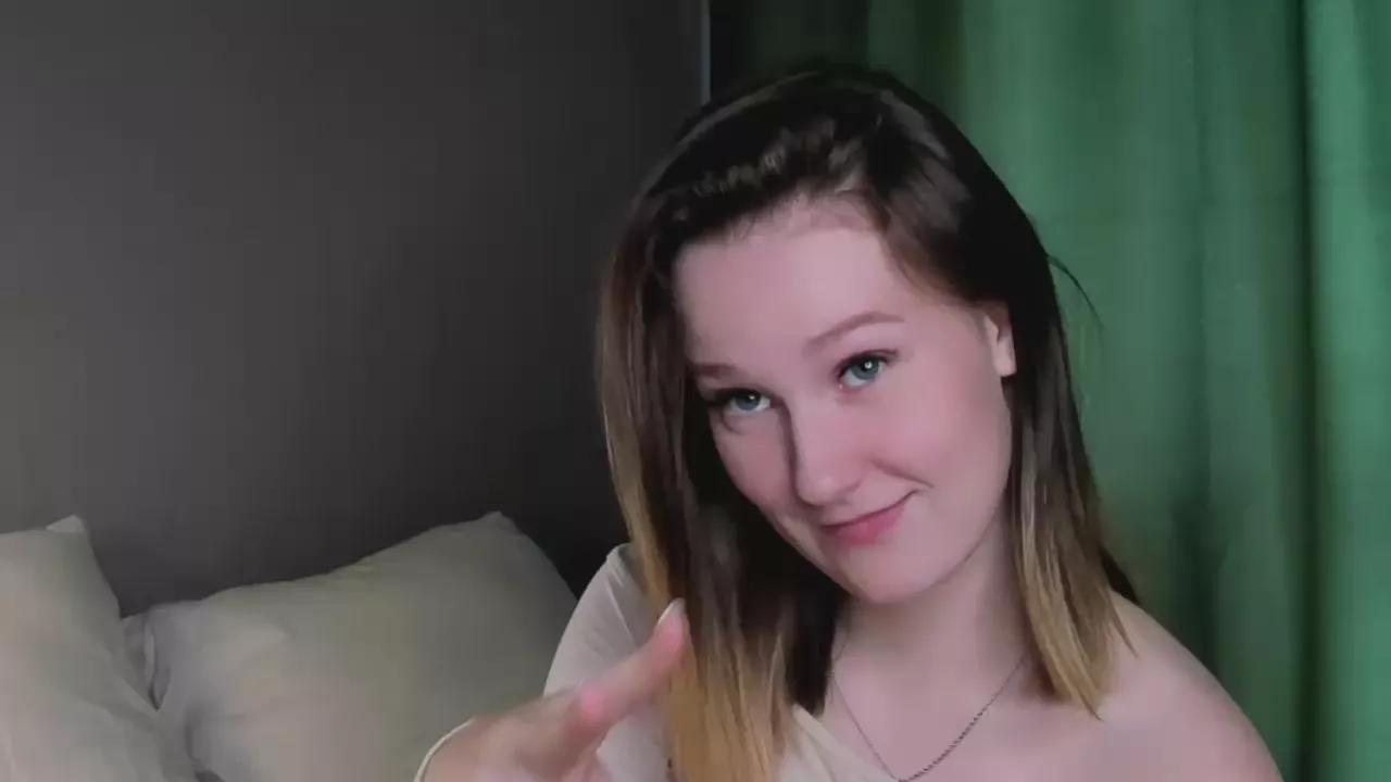 SheenaBrabson on Cam4 