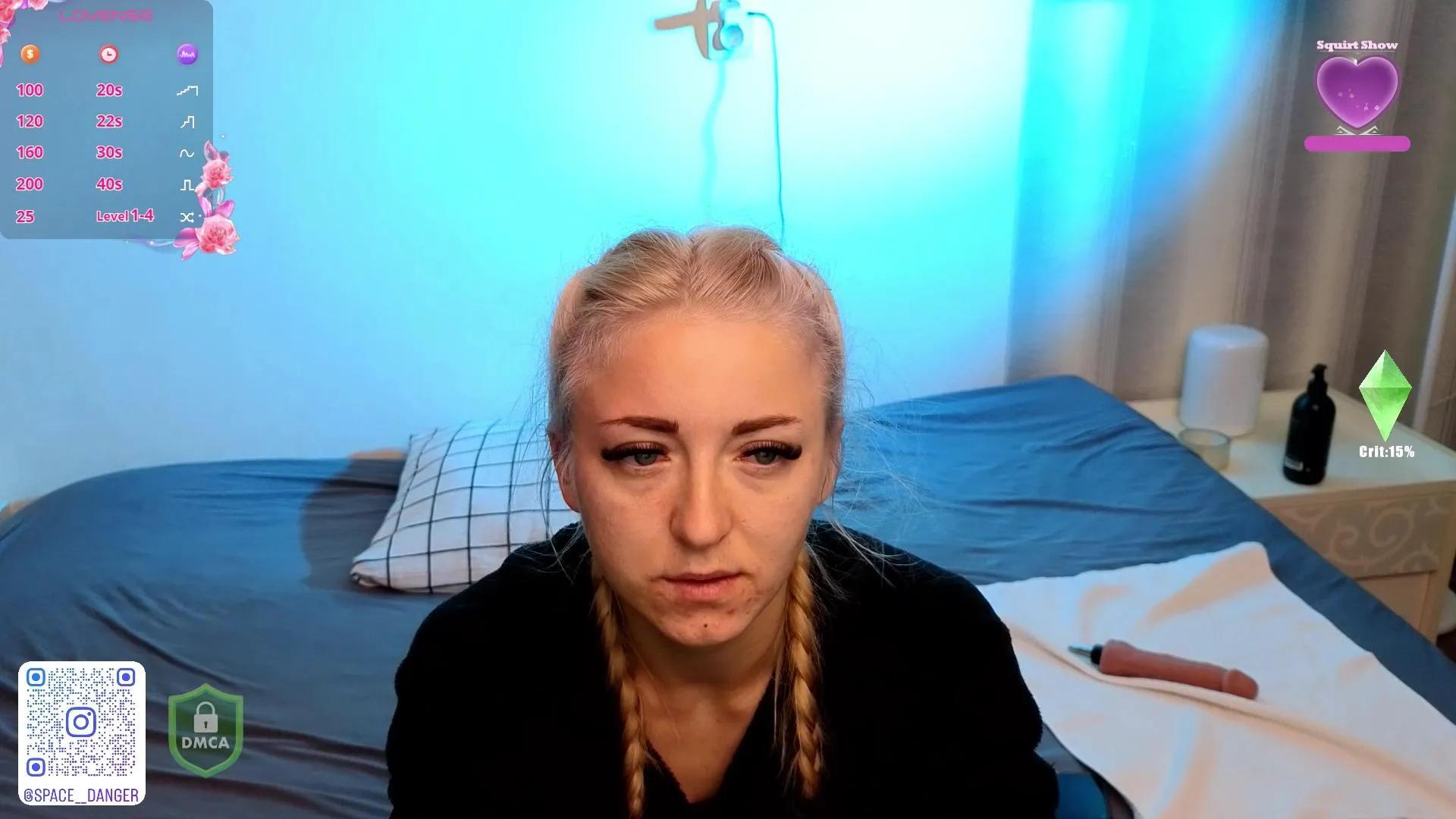 Offline space_danger on Cam4