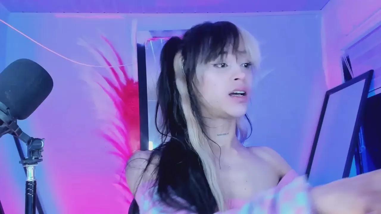 Offline stormytt_ on Cam4