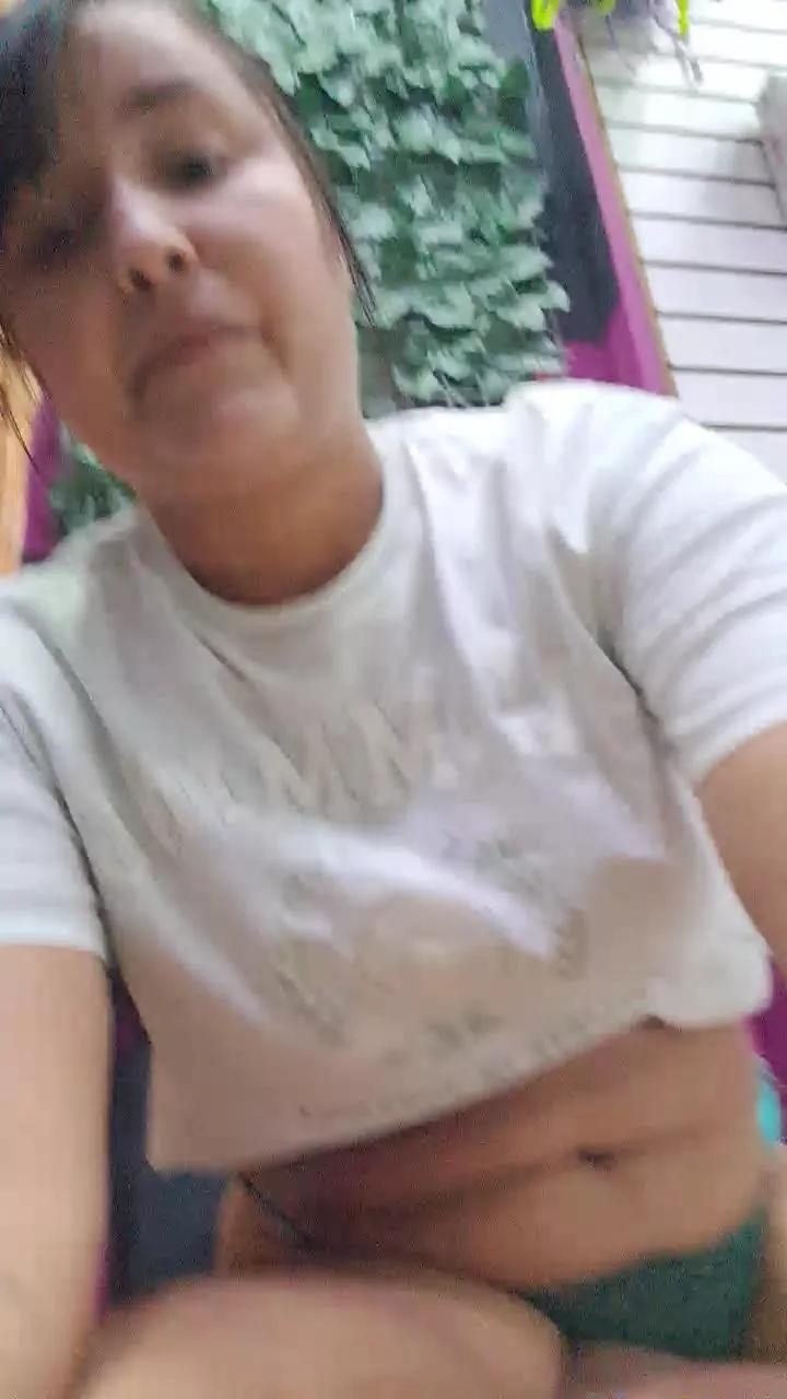 sunyfun on Cam4 
