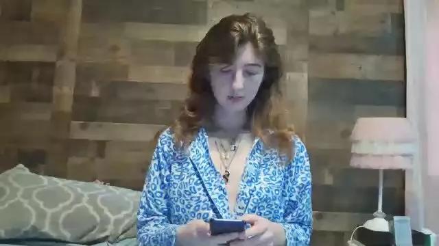 SweetPink03 on Cam4 