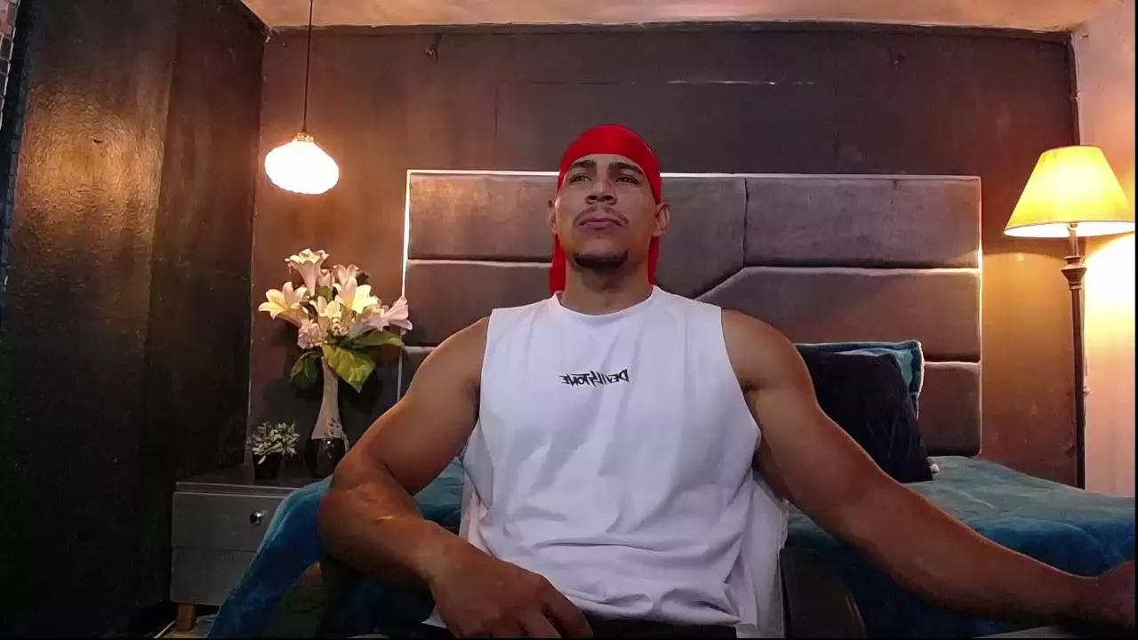 teddyfit_19cm on Cam4 