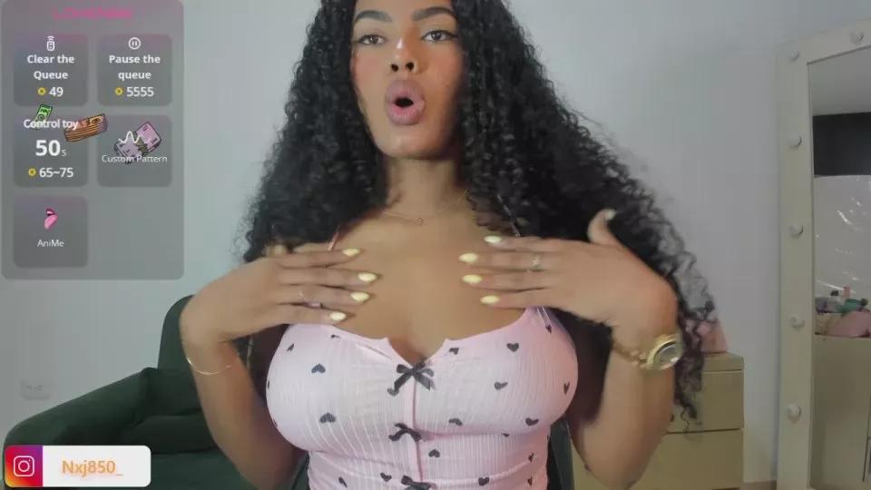 Teresa_Coluchi on Cam4 