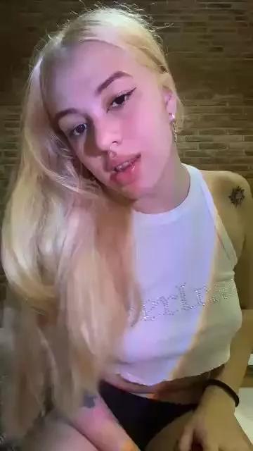 Tiffanyarg on Cam4 