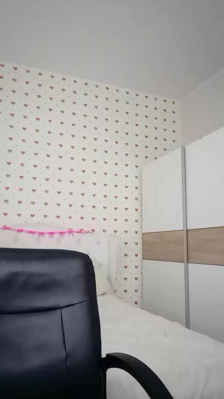 Tiffanyy_Rey on Cam4 