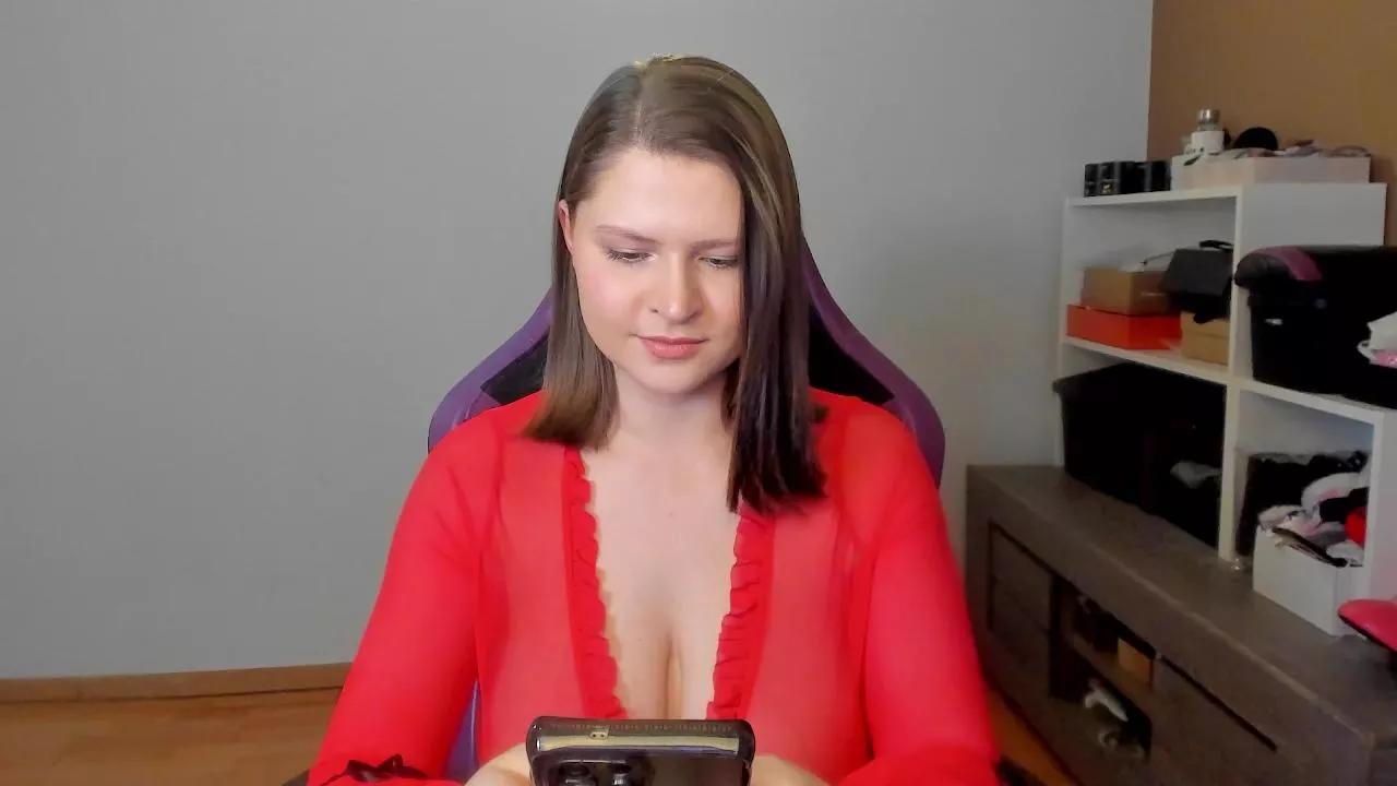 TinniAngel on Cam4 