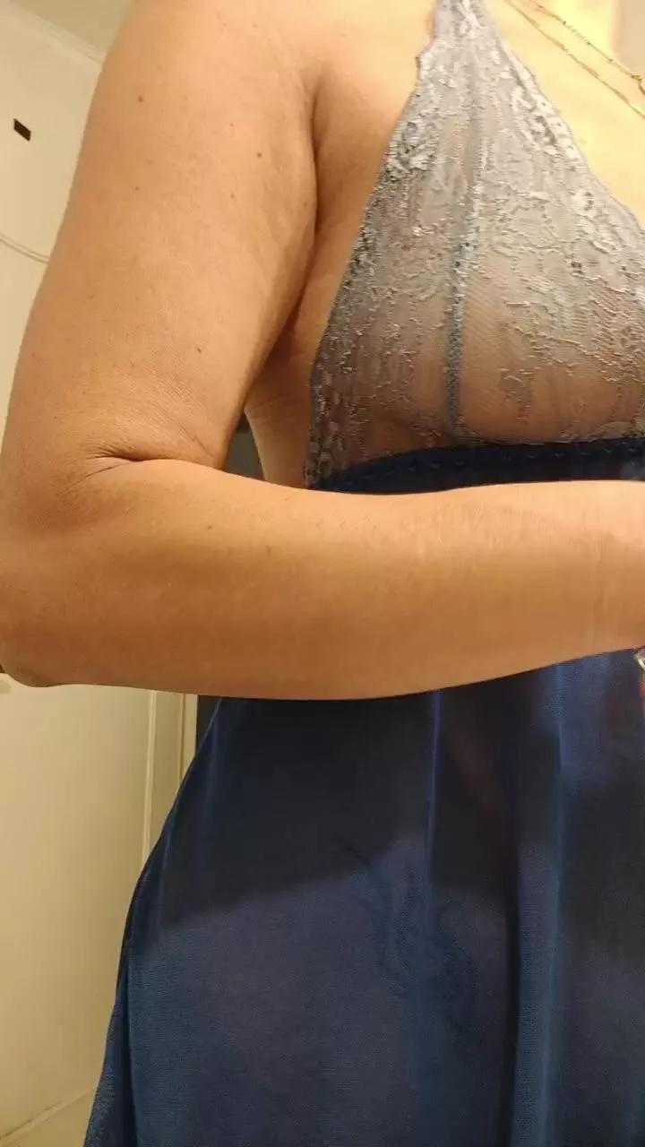 Titouna on Cam4 