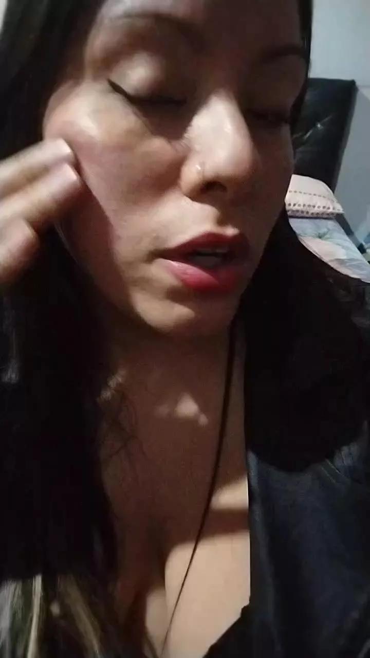 Triana32 on Cam4 