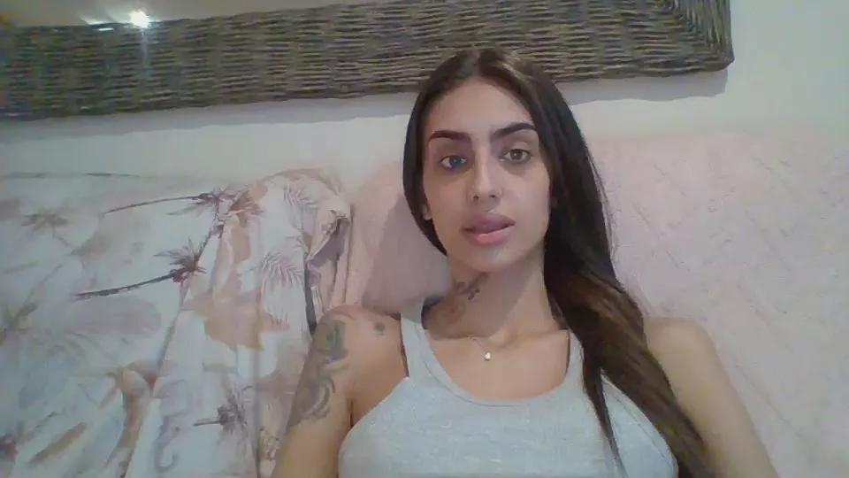 Triana8 on Cam4 