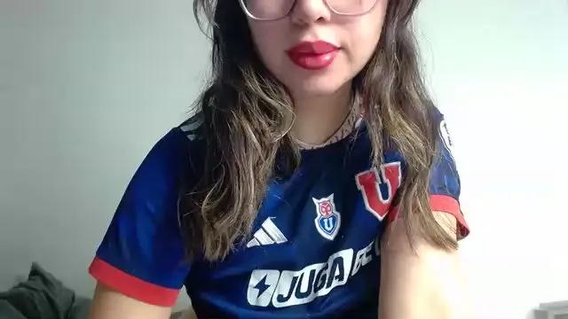 Offline trinitahorny on Cam4