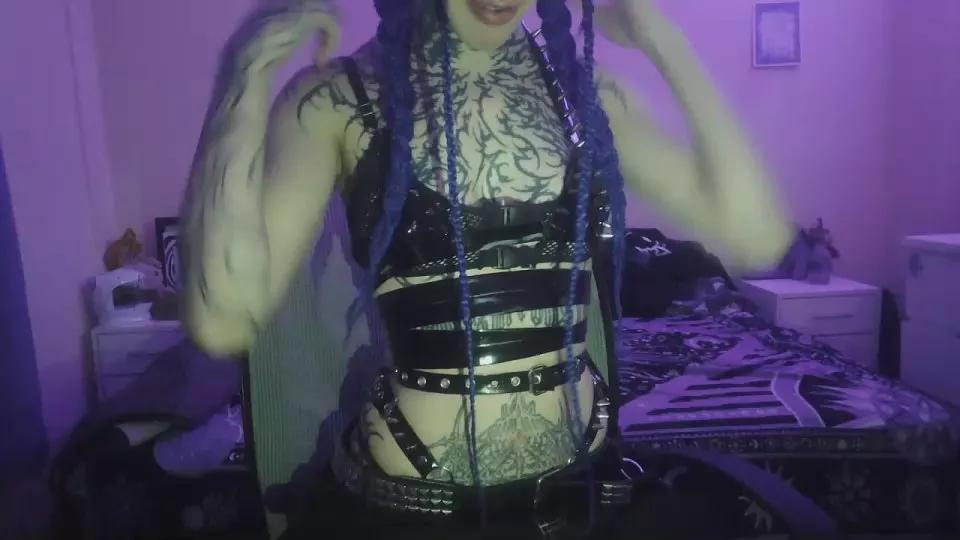 Uwuumu on Cam4 